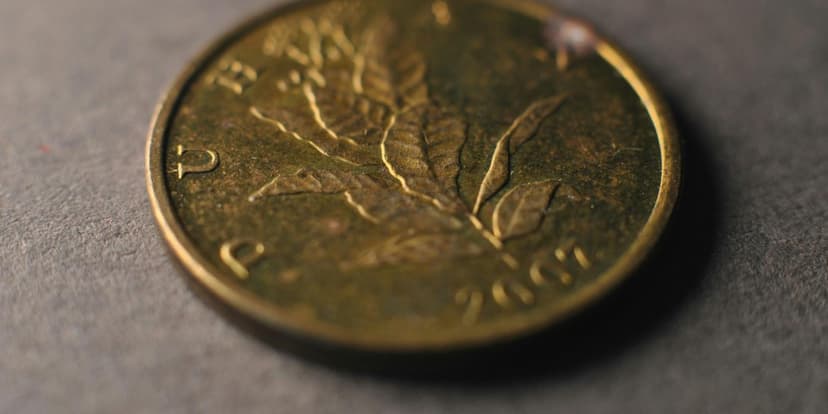 Gold Rallies Above $4,300 After Fed Rate Cut; XAU/USD Eyes Record Highs