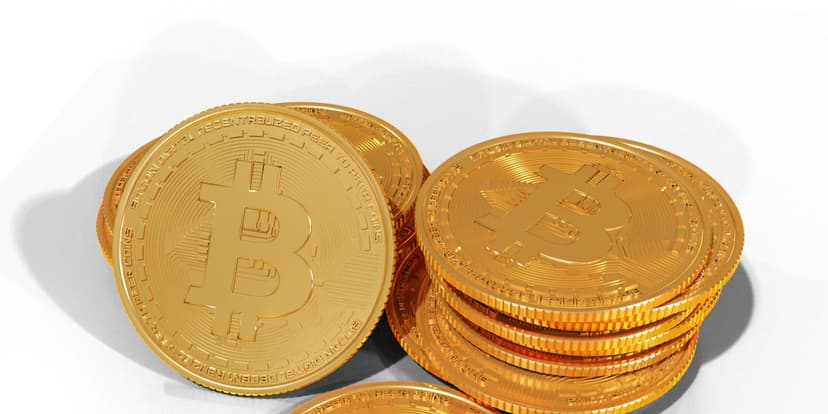 Russell 2000 Hits Record High After Fed Rate Cut — What It Means for Bitcoin (BTCUSD)